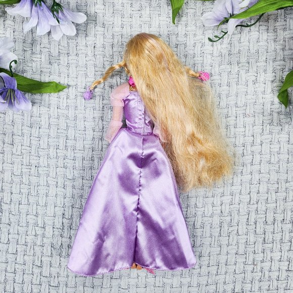 Barbie Cut and Style Rapunzel Doll Mattel - Picture 4 of 5